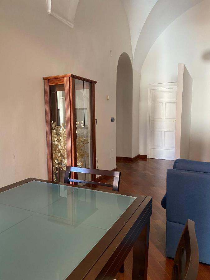 Apartamento La Almena 1 Junto A Plaza Mayor,2 Habitaciones, Parking Gratuito Caceres Ngoại thất bức ảnh