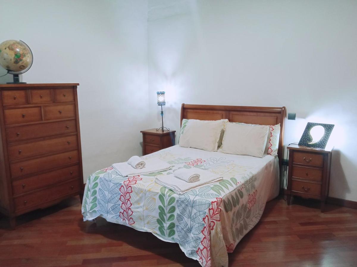 Apartamento La Almena 1 Junto A Plaza Mayor,2 Habitaciones, Parking Gratuito Caceres Ngoại thất bức ảnh