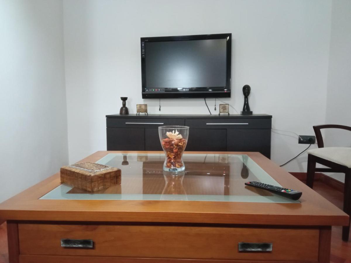 Apartamento La Almena 1 Junto A Plaza Mayor,2 Habitaciones, Parking Gratuito Caceres Ngoại thất bức ảnh